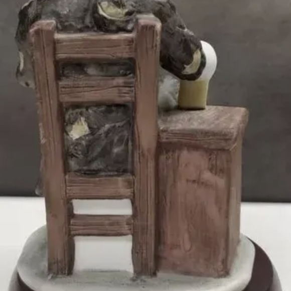 Lightly Loved Figurine - Emmett Kelly Jr. - Stockbroker Clown - 7.5" Tall Flambo - Picture 4 of 6